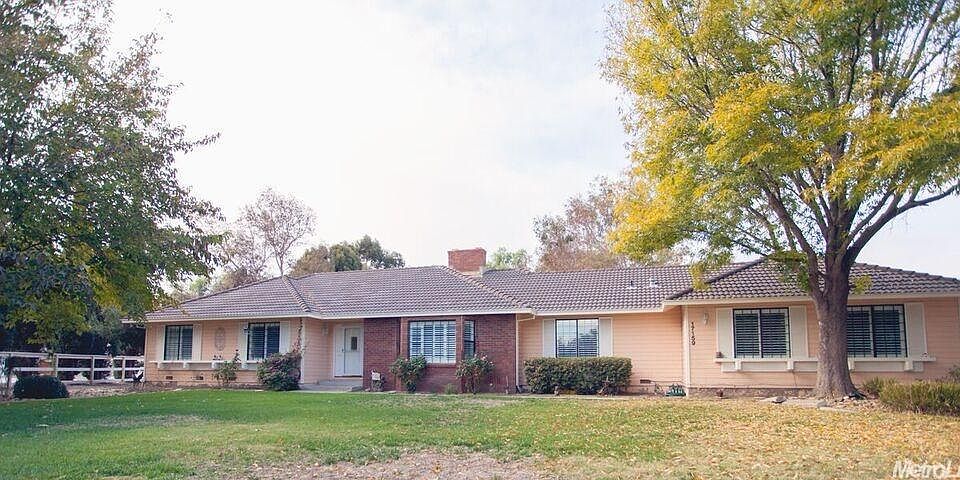 1st image of 17159 Los Padres Dr