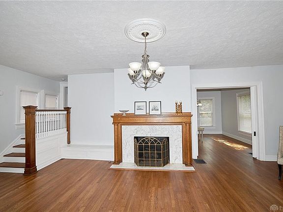 5th image of 333 Rockwood Ave