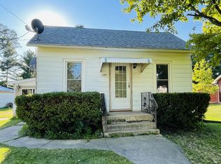 1124 Holcomb St, Streator, IL 61364