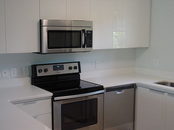3rd image of 4300 Baywood Blvd APT A106