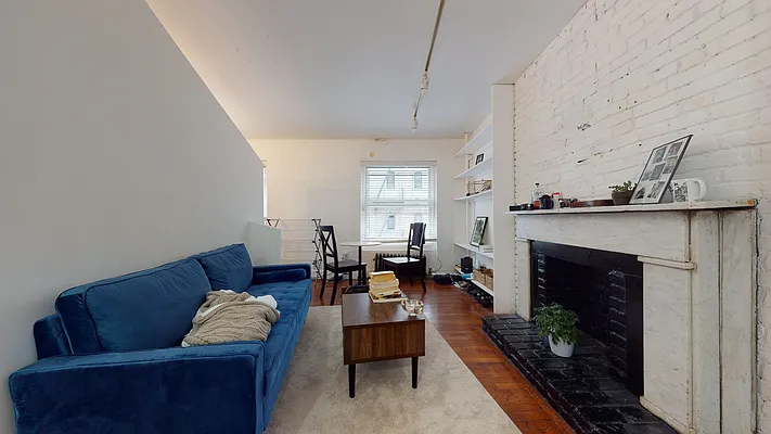 Rented by Bond New York | media 12