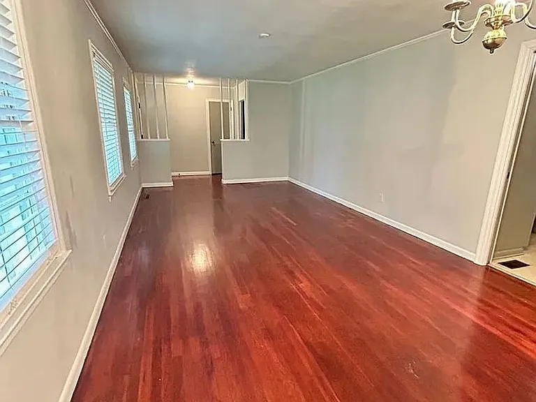 605 Georgia Ave — Photo 4