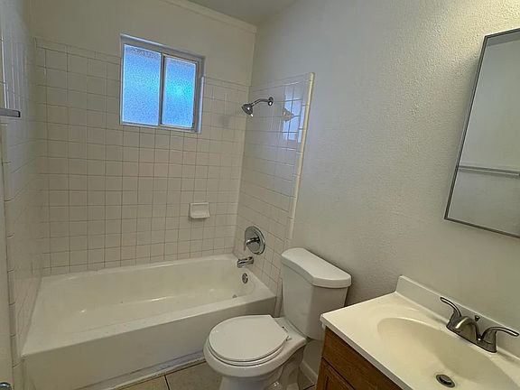 5th image of 10831 N 18th Ave APT 3