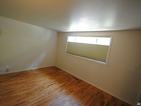 5th image of 12227 NE 66th St