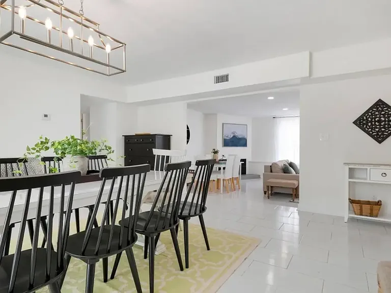 2539 Trinidad St — Photo 12