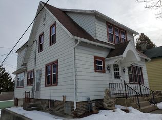 1013 N 5th St, Sheboygan, WI 53081