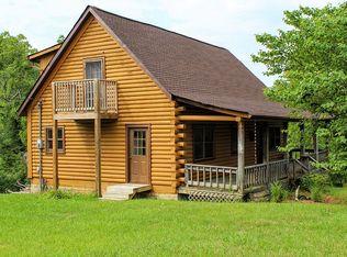 630 Redwood Dr, Mount Carmel, TN 37645