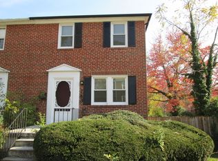 743 Charing Cross Rd, Baltimore, MD 21229