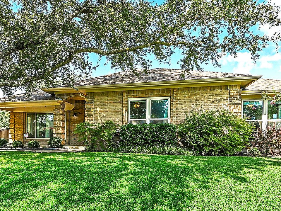 1st image of 4008 Snow Creek Dr