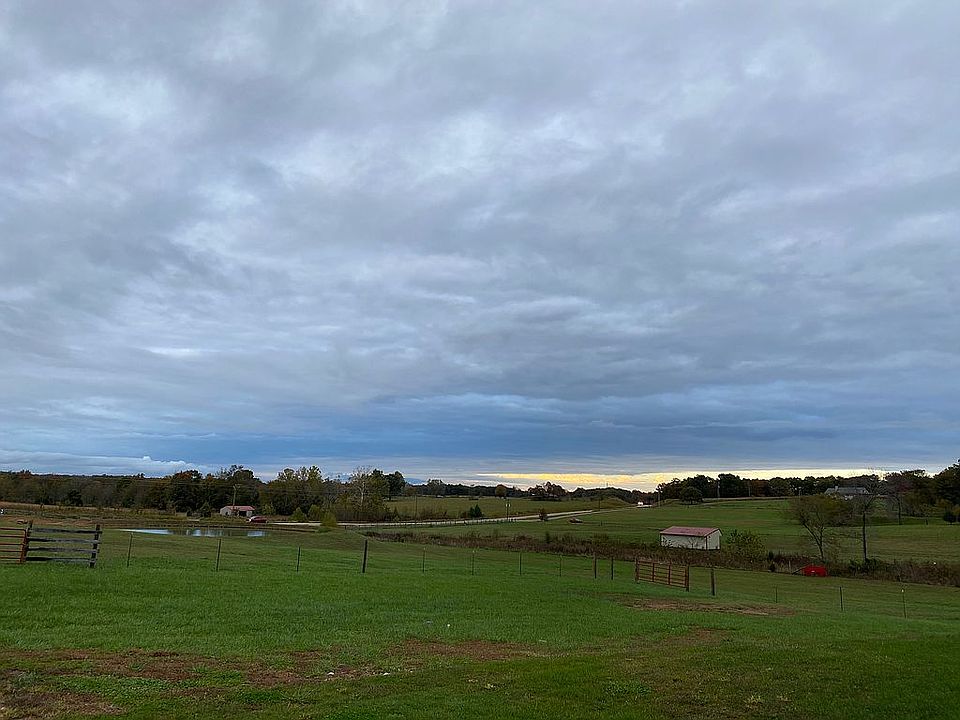 2nd image of 9486 State Highway 34