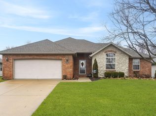 646 N Spout Spring St, Nixa, MO 65714