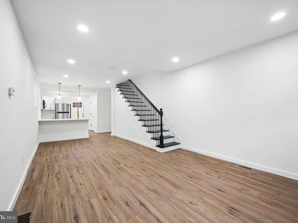 1702 N Stillman St, Philadelphia, PA 19121