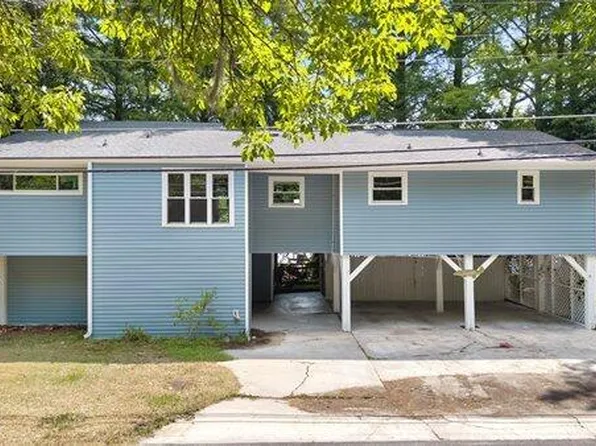 2902 Canal Cove Road, Lake Waccamaw, NC 28450