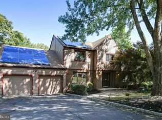20 Sweet Briar Ct, Belle Mead, NJ 08502