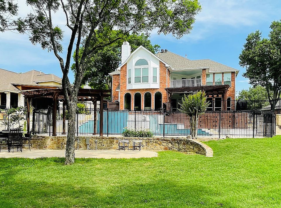 1st image of 603 Oakbend Dr