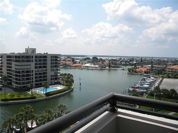 2nd image of 1660 Gulf Blvd APT 906