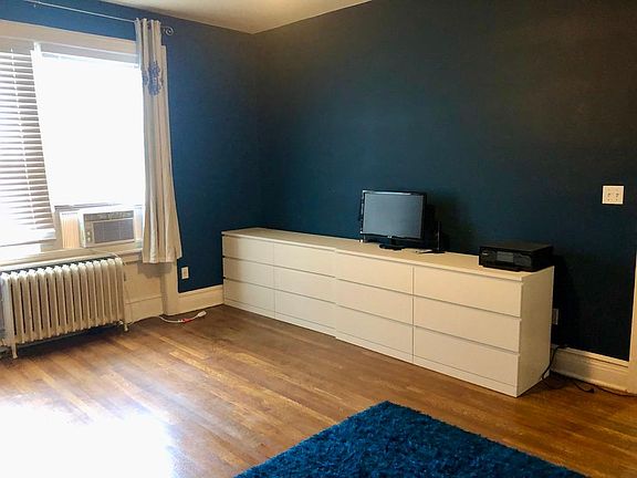 Large Bedroom/Den