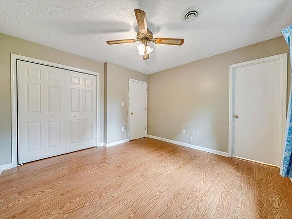 4th image of 1333 Thomason Rd SE