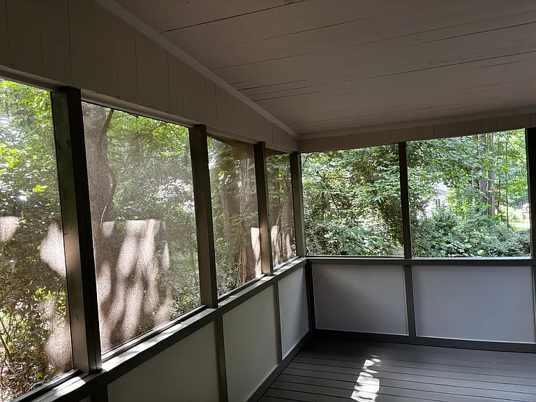 3713 Holland Dr — Photo 12