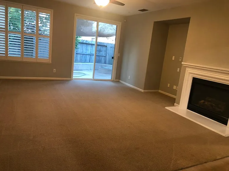 1354 Seymour Cir — Photo 5