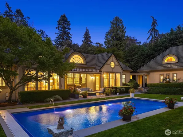 11233 Whitcomb Place, Woodway, WA 98020
