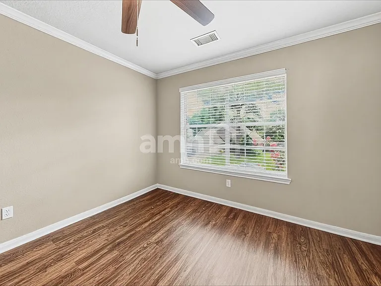 13143 Mills River St — Photo 15