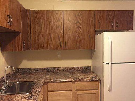 5th image of 915 S Seminole Dr #23