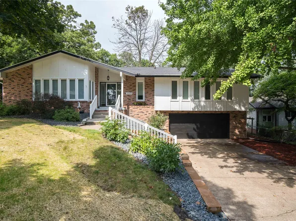 3309 Skyline Dr, Des Moines, IA 50310