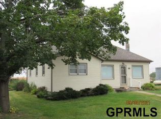 435 Fremont St, Octavia, NE 68632