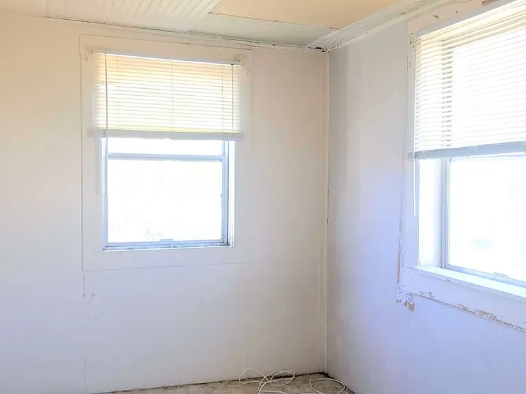 114 N Plum St. — Photo 12