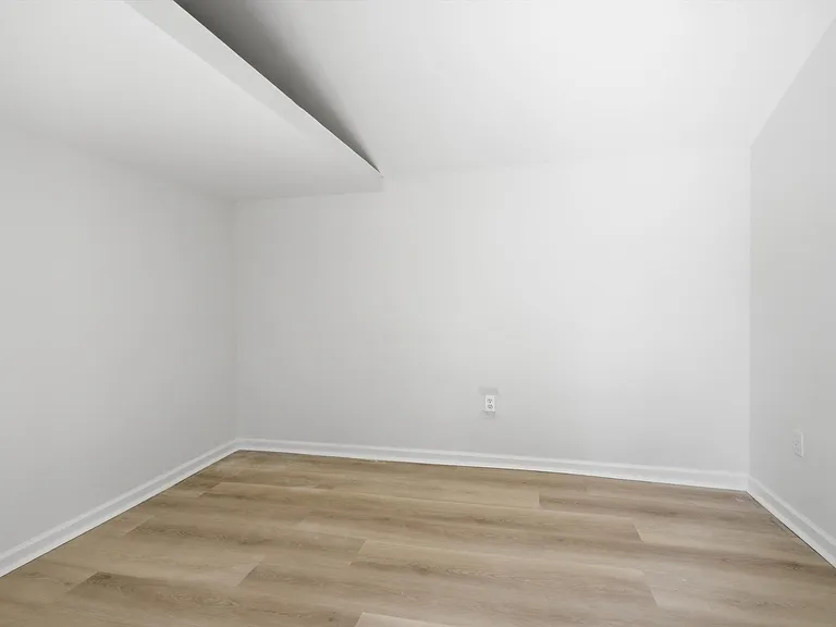 1674 Parrish Pl — Photo 50