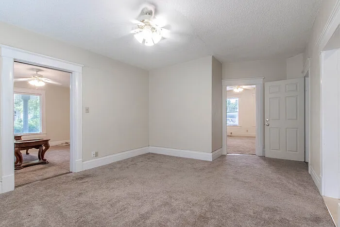 301 Fry St — Photo 8