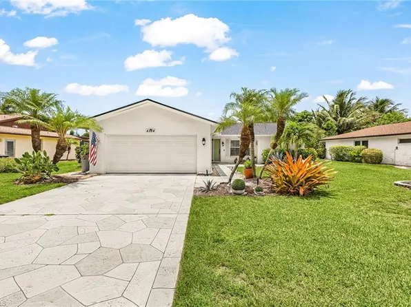 4564 Lakewood BLVD, NAPLES, FL 34112