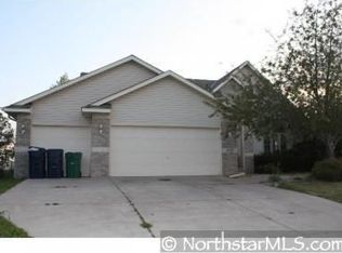 4709 Oxborough Gdns N, Brooklyn Park, MN 55443