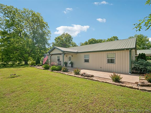 2nd image of 23392 Smith Rd