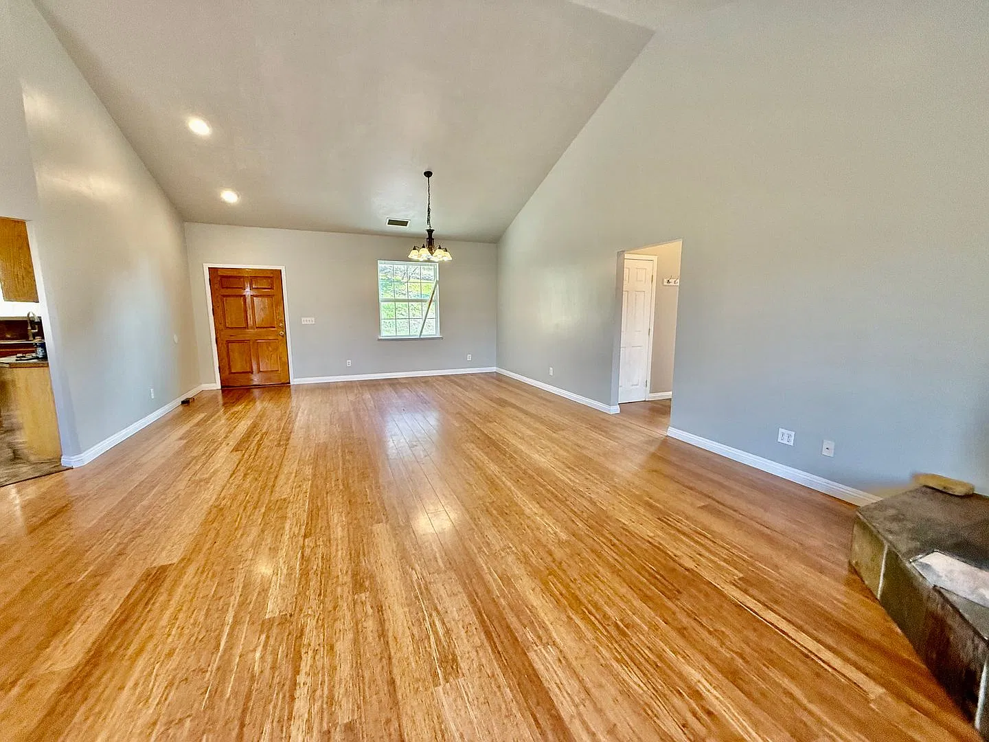 Unique Horse property with 2 units — Photo 3