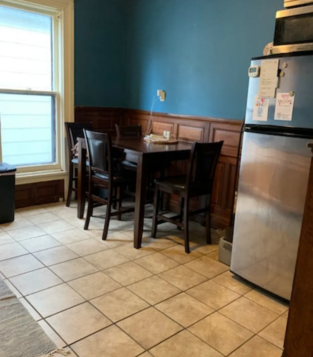 414 Porter Ave — Photo 3