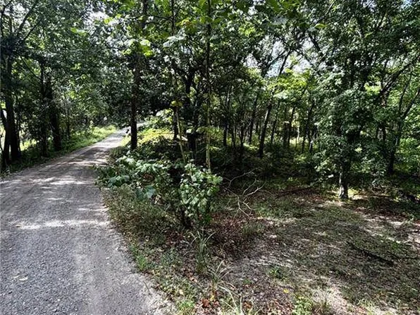 0 Lost Lake Rd, Thayer, KS 66776