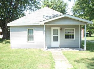 277 S Jackson St, Clinton, IN 47842