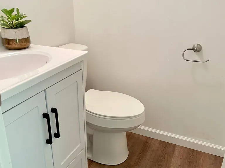 608 Carolina Ave — Photo 6