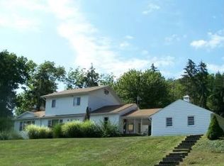 16101 S Canaan Rd, Athens, OH 45701