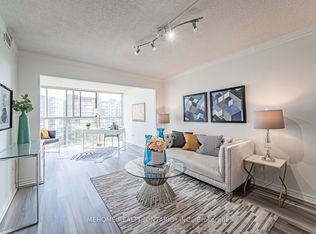 2091 Hurontario St #810, Mississauga, ON L5A 4E6