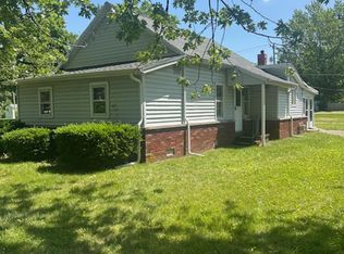 111 Hendricks St, Warren, IN 46792