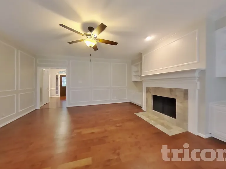 1507 Moon Shadow Ct — Photo 2