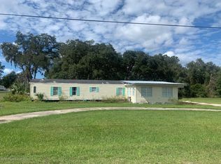7153 Lykes St, Weeki Wachee, FL 34613