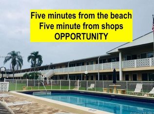 600 Layne Blvd APT 204, Hallandale, FL 33009