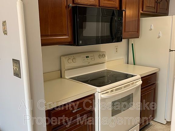 4th image of 104 Gwen Dr Unit E