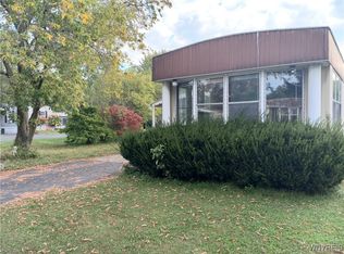 1076 Wish Cir, East Aurora, NY 14052