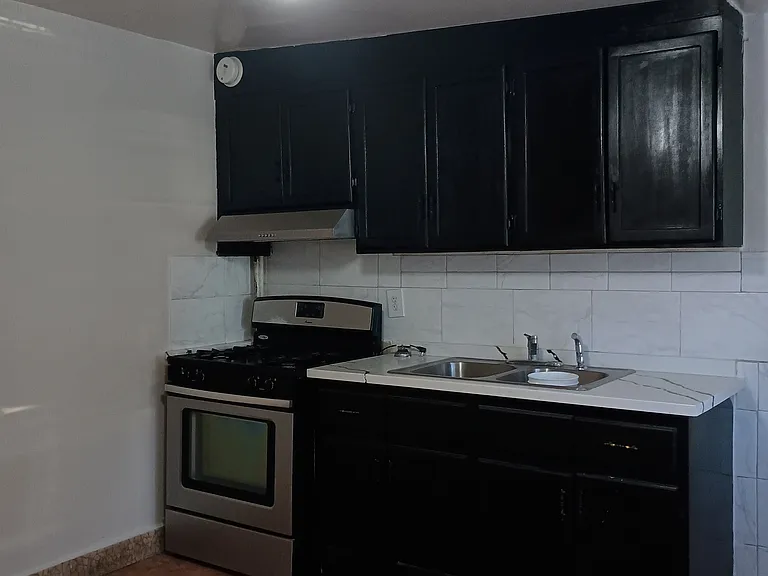 532 S Camino Los Banos #3 — Photo 2