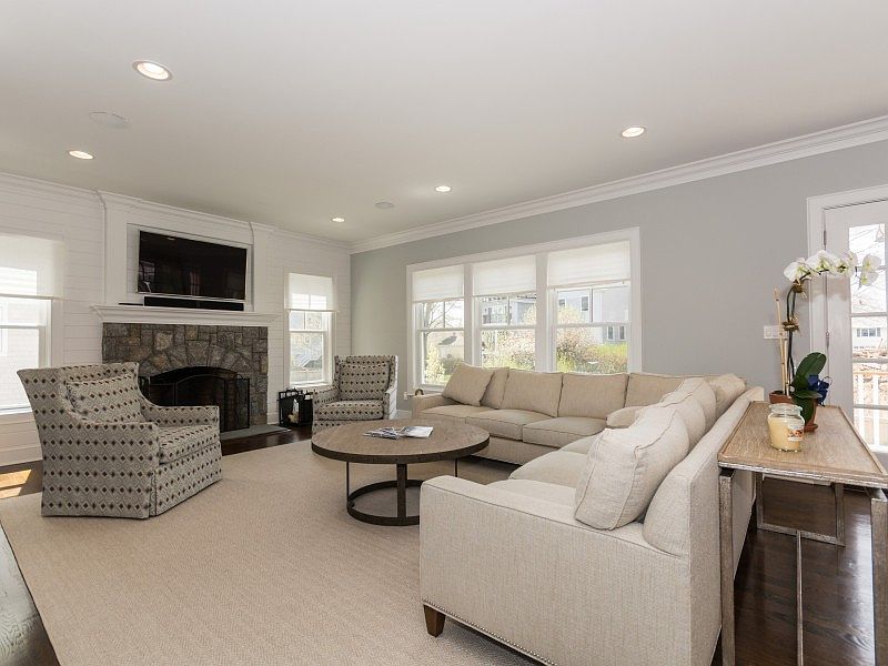 49 Edward St, Fairfield, CT 06824 Zillow